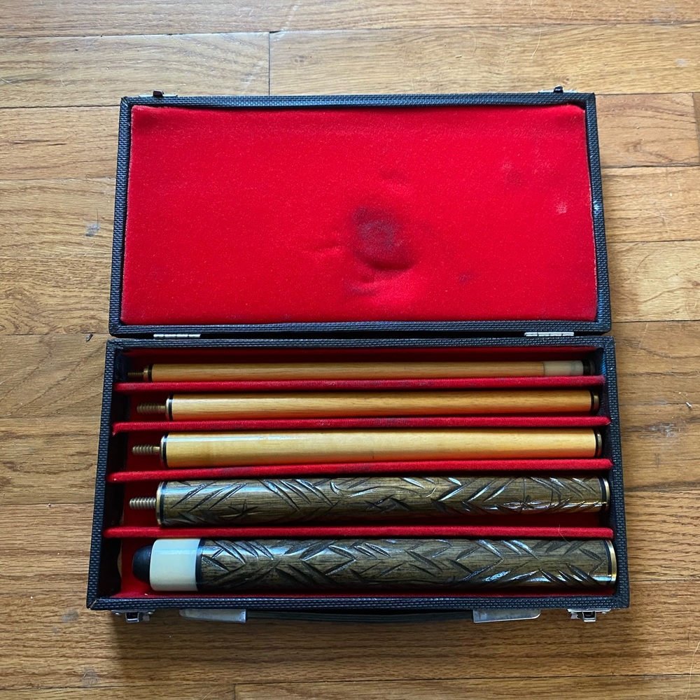 Vintage 5 Piece Wooden Pool Cue Stick